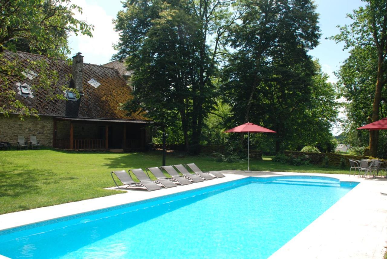 Gites Chateau Le Bois Saint-Julien-aux-Bois Exterior photo